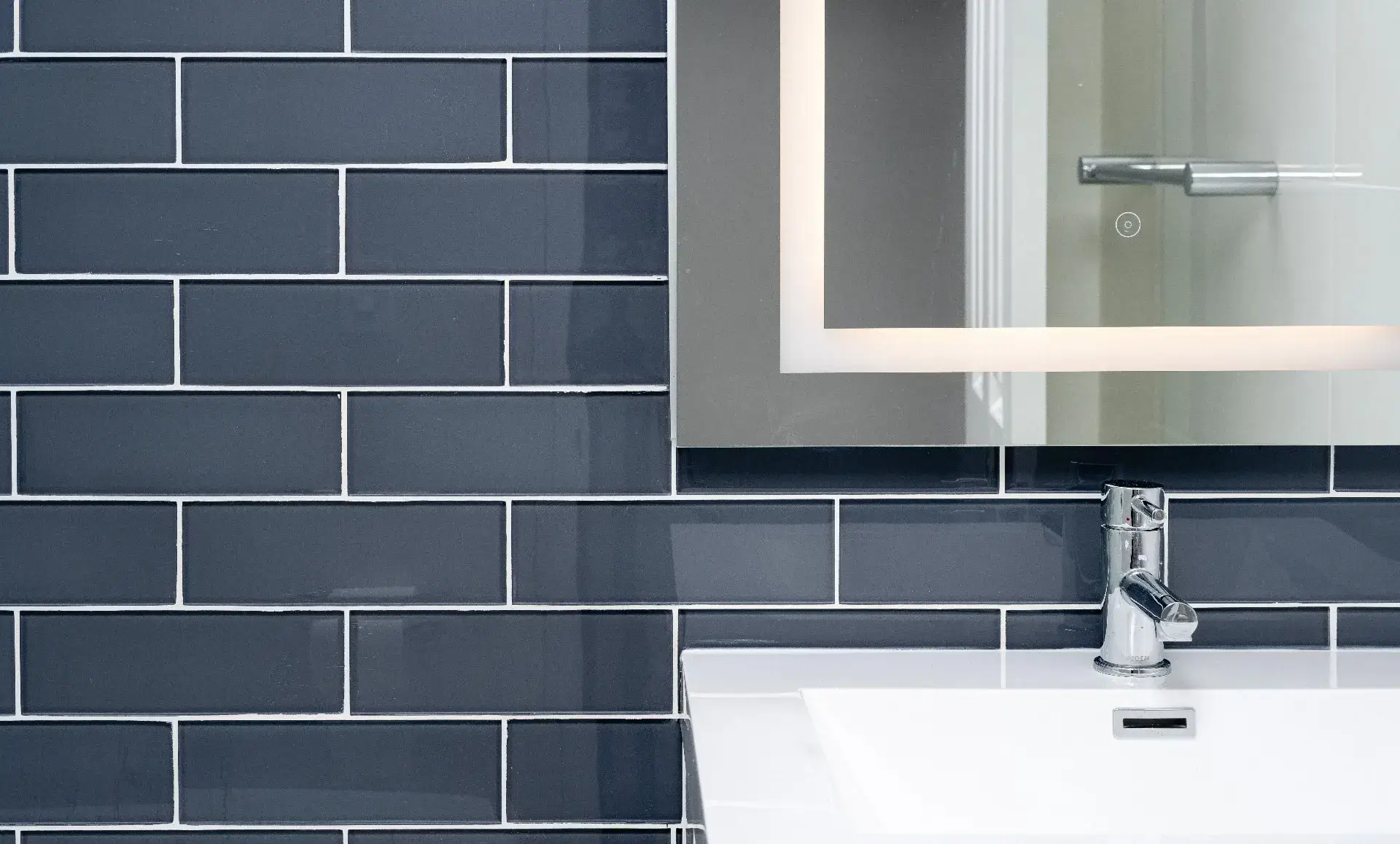 UES apartment renovation final result with white high gloss cabinets